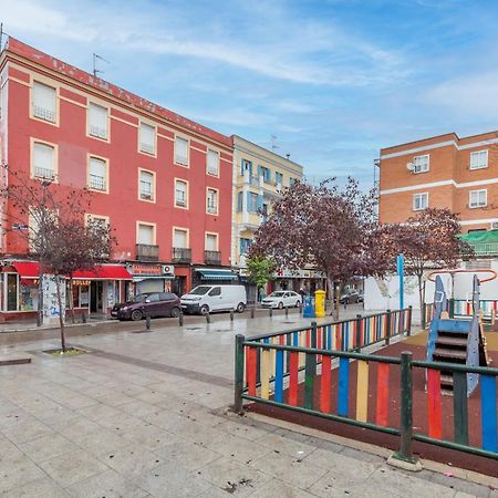 Apartamento Confortable Y Funcional En Vallecas マドリード エクステリア 写真