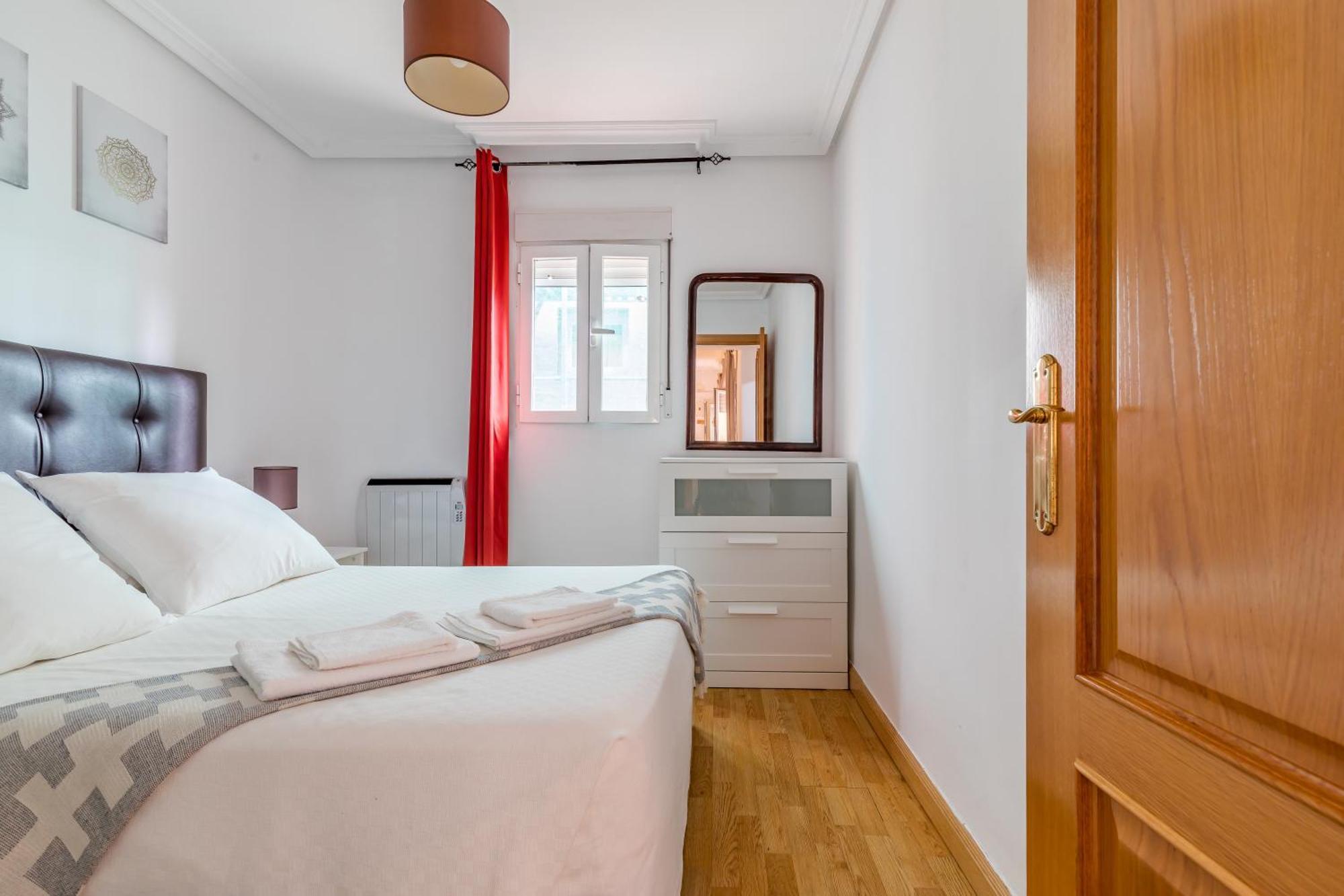 Apartamento Confortable Y Funcional En Vallecas マドリード エクステリア 写真